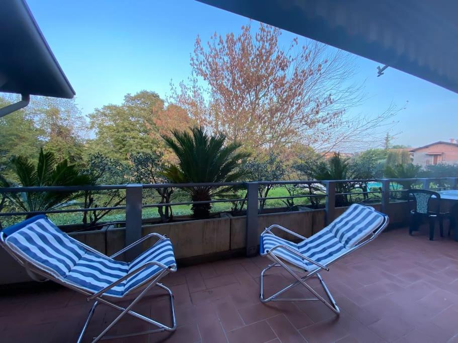 Family House With Free Parking, 450M From Beach Lazise Extérieur photo