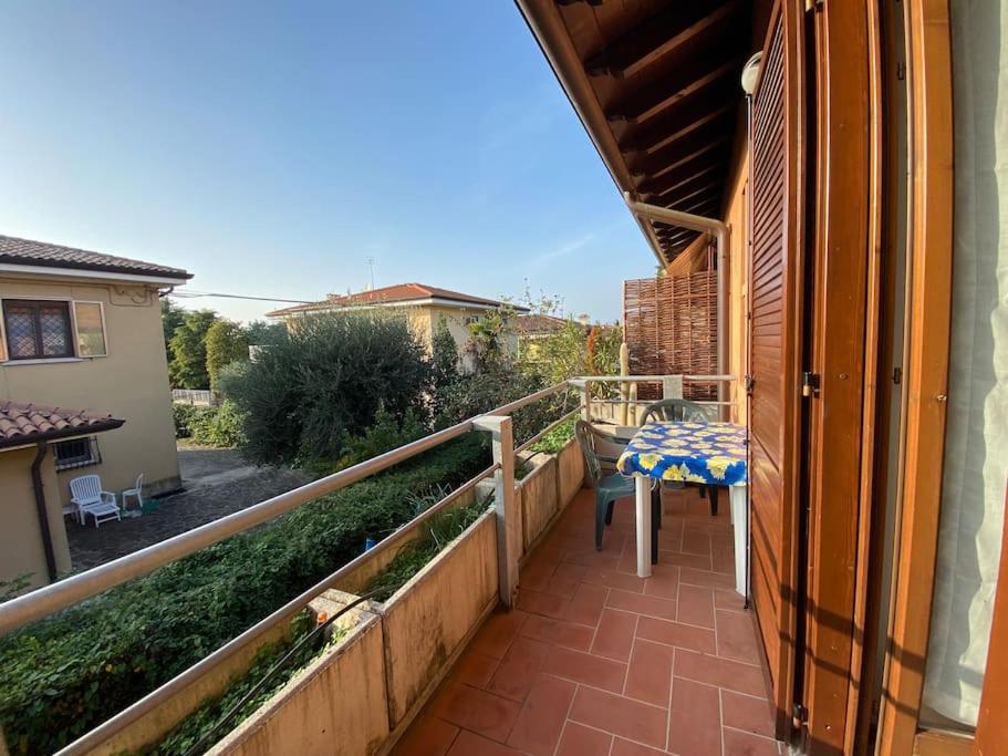 Family House With Free Parking, 450M From Beach Lazise Extérieur photo