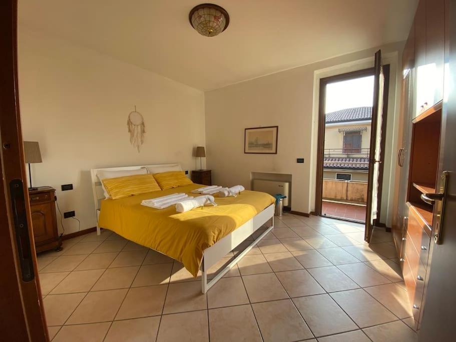 Family House With Free Parking, 450M From Beach Lazise Extérieur photo